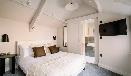 Double Room, 1 King Bed, City View