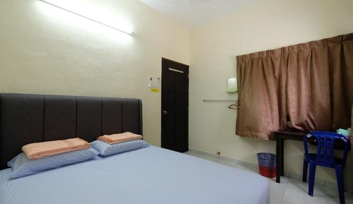 Comfort House, City View
