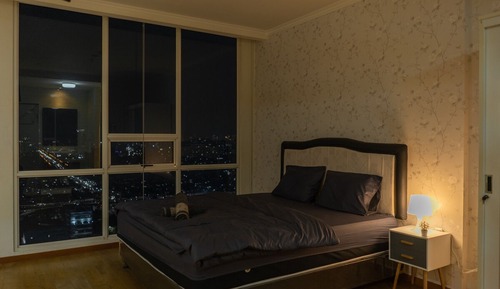 Superior Studio, 1 Queen Bed, Kitchen, City View