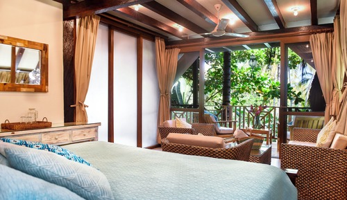 Junior Suite, Pool View