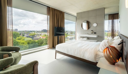 Superior with Bath and Sofa