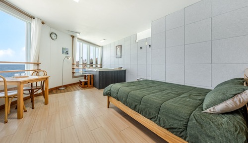 Basic Room, 1 Bedroom (Room 201 (Spa))
