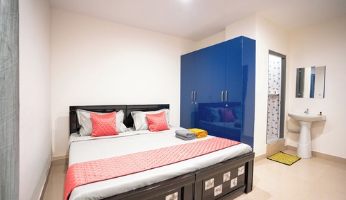 Premier Room