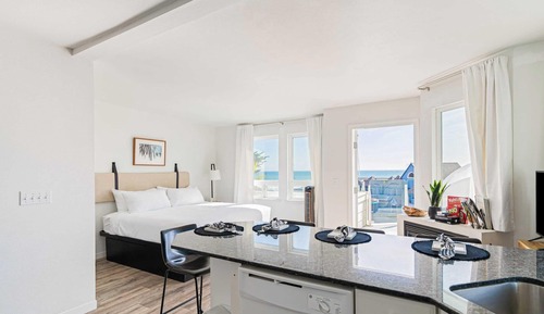House (2 Bedrooms)