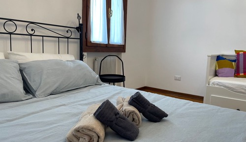 Classic Triple Room, River View