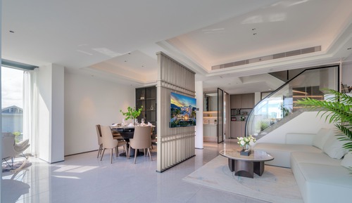 Superior Loft