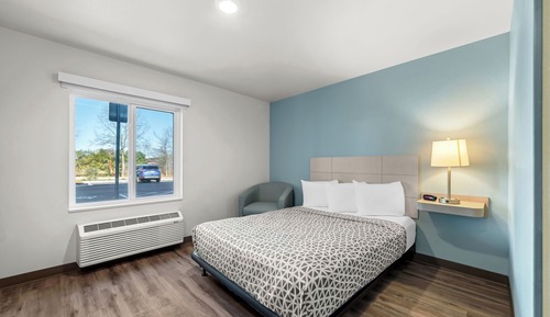 Suite, 1 Queen Bed, Accessible, Non Smoking