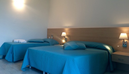 Basic Triple Room, Balcony