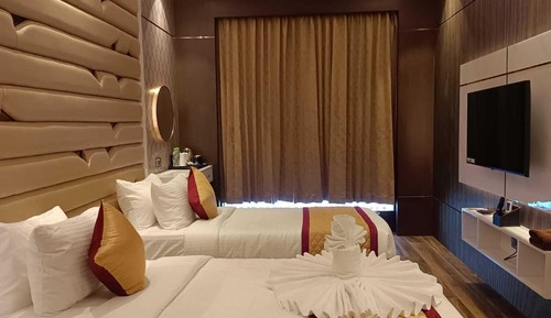 Deluxe Twin Room