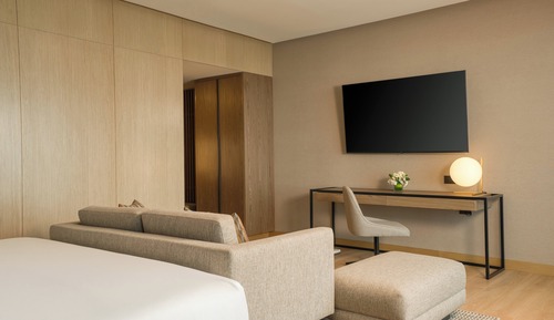 Room, 1 King Bed (OV with Living Area HF)