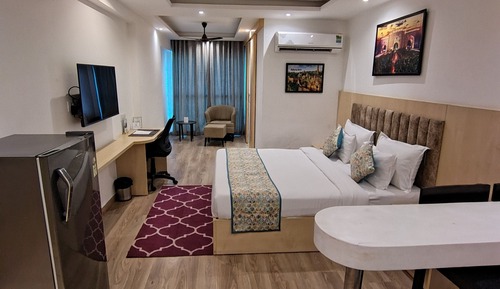Deluxe Studio, City View