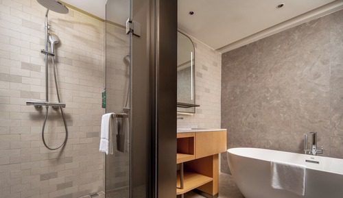 Deluxe Suite, 1 King Bed