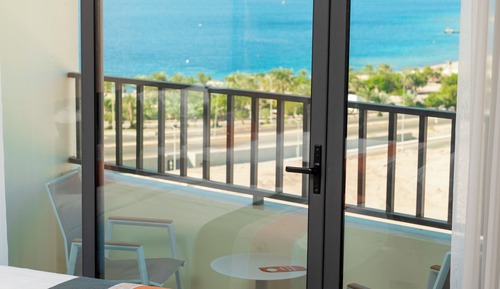 Deluxe Twin Room, Beach View