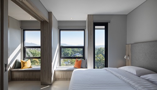 Premier Suite, City View
