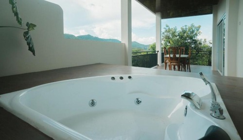 Presidential Suite, Mountain View