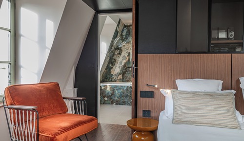 Studio, Kitchenette, City View