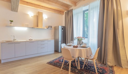 Apartment (Ginko Apartment)
