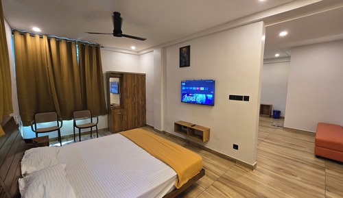 Luxury Suite, Air conditioning, Lake View