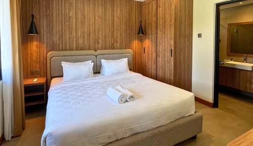 Deluxe Room, Balcony, Garden View