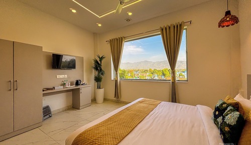 Premium Room
