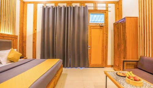 Club Room