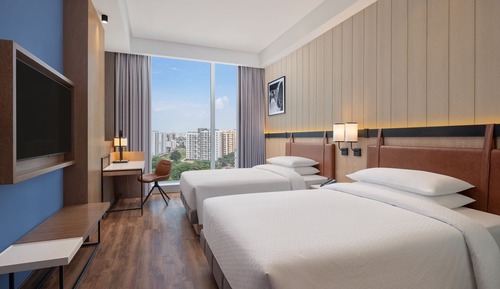 Premium Room, 2 Twin Beds, Non Smoking, City View (Balcony)