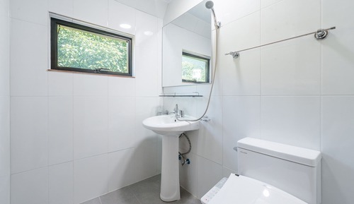 Basic Room, 1 Bedroom (Royal Carriage(Pet Friendly/BBQ))