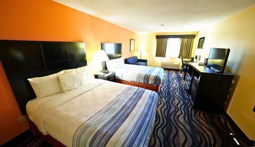 Suite, Non Smoking (2 Queen Beds and Sofa Bed)