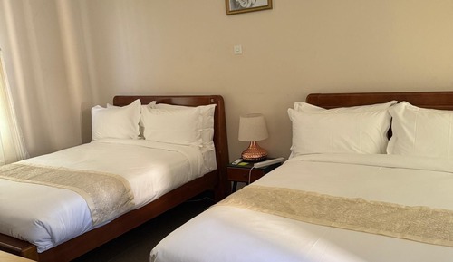 Executive Twin Room, 2 Double Beds, Garden View