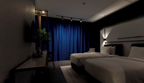 Deluxe Double or Twin Room, Balcony, City View