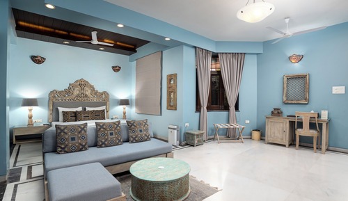 Bougainvillea Suite