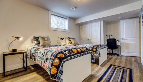 Family Apartment, 4 Bedrooms, Kitchen, Courtyard View