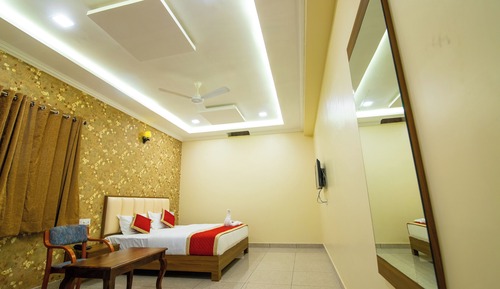 Premium Double Room, Balcony, Garden View