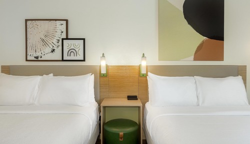 Room, 2 Queen Beds
