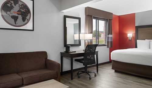 Premier Room, 1 King Bed, Non Smoking