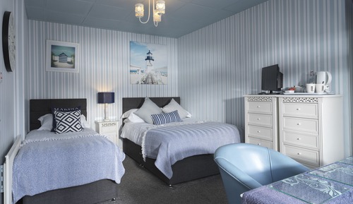 Luxury Twin Room