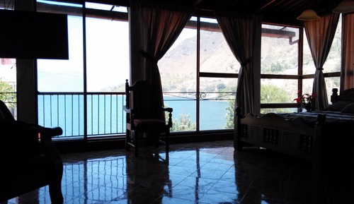 Executive Tree House, Accessible, Lake View