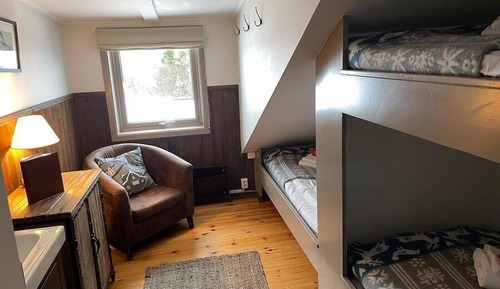 Triple Room, Shared Bathroom
