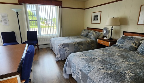 Standard Room, 2 Double Beds, Mountain View