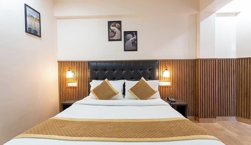 Classic Double Room