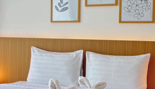 Deluxe Double Room, Pool Access