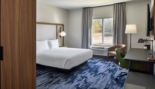 Standard Room, 1 King Bed (Hearing Accessible)