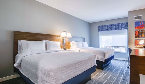 Room, 2 Queen Beds, Accessible, Bathtub (Nonsmoking)