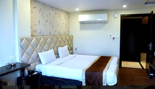 Business Room