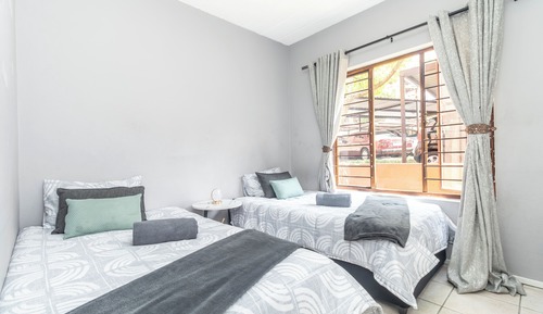 Apartment, 2 Bedrooms, Smoking, Patio