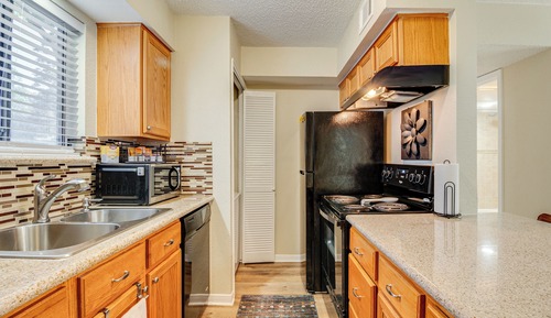 Apartment (2 Bedrooms)