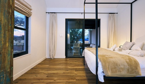 Standard Double Room, Garden View