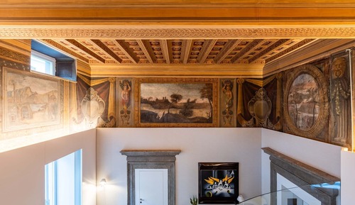 Gallery Suite