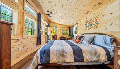 Standard Cabin