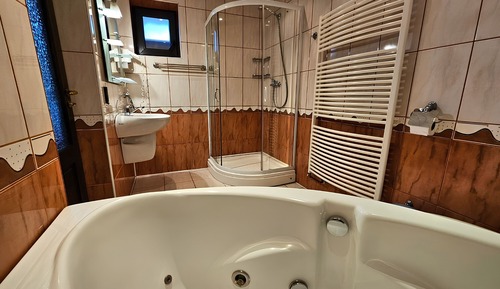 Room 7